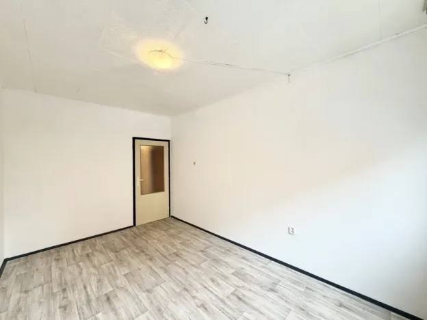 Pronájem bytu 3+1, Liberec - Liberec VI-Rochlice, Pazderkova, 74 m2