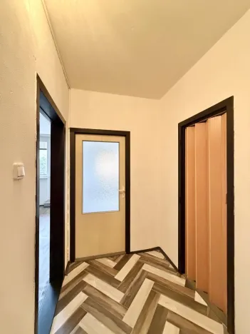 Pronájem bytu 3+1, Liberec - Liberec VI-Rochlice, Pazderkova, 74 m2