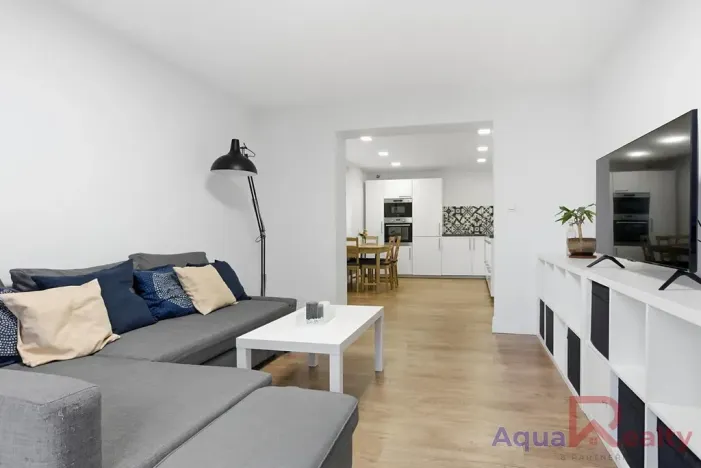 Prodej bytu 2+1, Ostrov, Masarykova, 51 m2