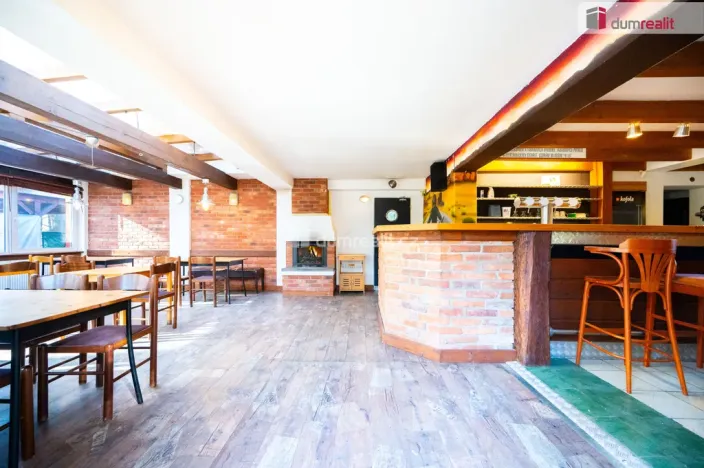 Prodej restaurace, Boršov nad Vltavou - Poříčí, Na Výši, 297 m2