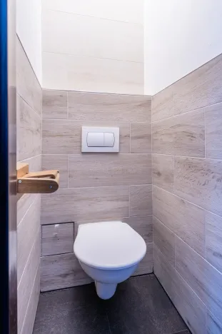 Pronájem bytu 4+1, Rodná, 92 m2