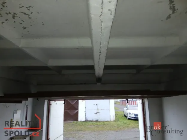 Pronájem garáže, Mladá Boleslav - Čejetice, Gorkého, 19 m2