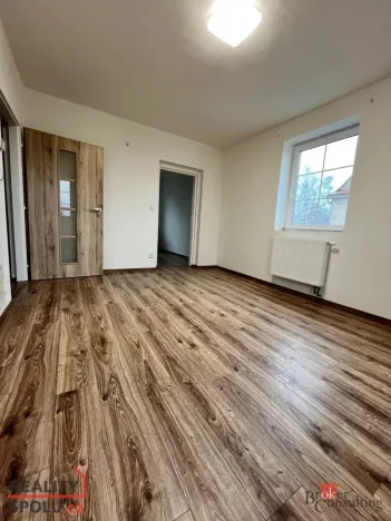 Pronájem bytu 3+1, Dvorce, Komenského, 76 m2