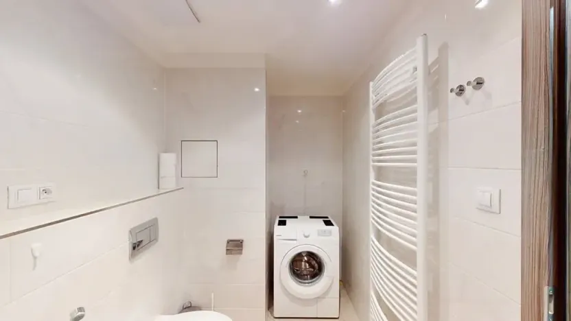 Pronájem bytu 2+kk, Praha - Holešovice, Na Maninách, 65 m2