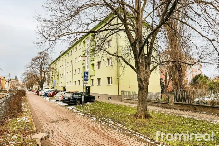 Pronájem bytu 2+kk, Brno, Renneská třída, 62 m2