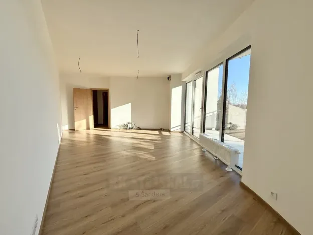 Pronájem bytu 2+kk, České Budějovice, Na Zlaté stoce, 63 m2