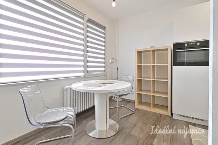 Pronájem bytu 2+kk, Brno, Bosonožská, 42 m2