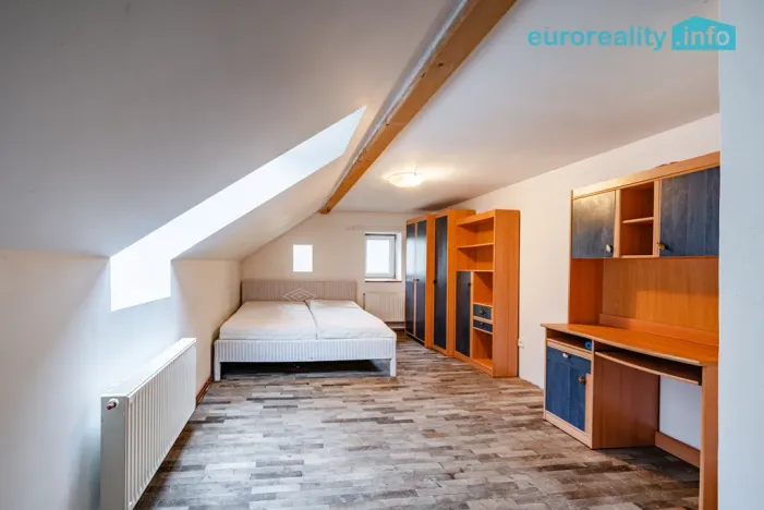 Prodej chalupy, Kraslice - Černá, 192 m2