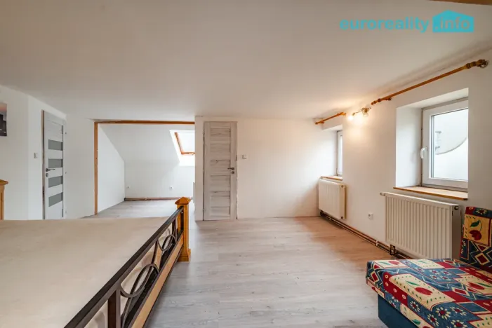 Prodej chalupy, Kraslice - Černá, 192 m2