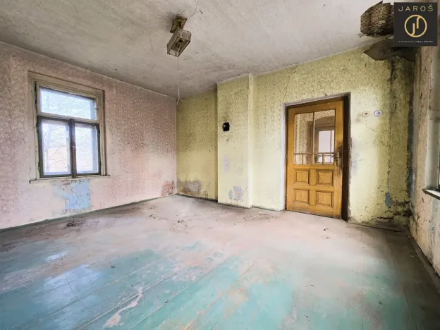 Prodej pozemku pro bydlení, Peruc, Komenského, 208 m2