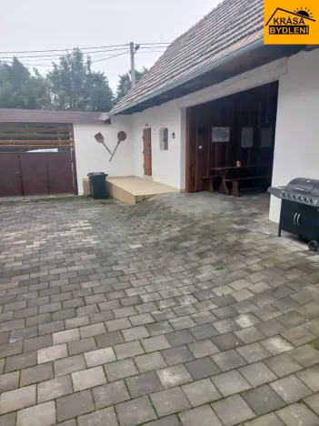 Prodej rodinného domu, Bílá Lhota - Hradečná, 250 m2