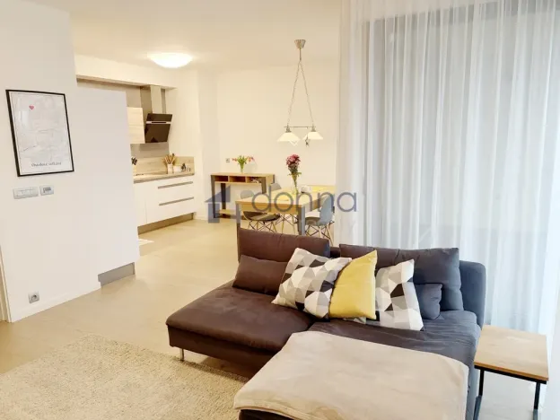 Pronájem bytu 2+kk, Praha, Menclova, 64 m2