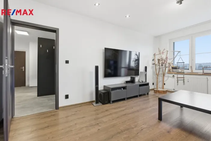 Prodej bytu 3+1, Otovice, K Panelárně, 83 m2