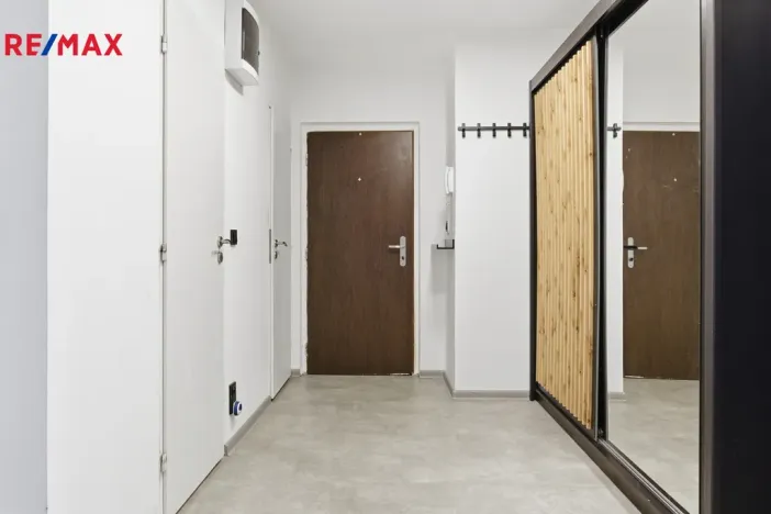 Prodej bytu 3+1, Otovice, K Panelárně, 83 m2