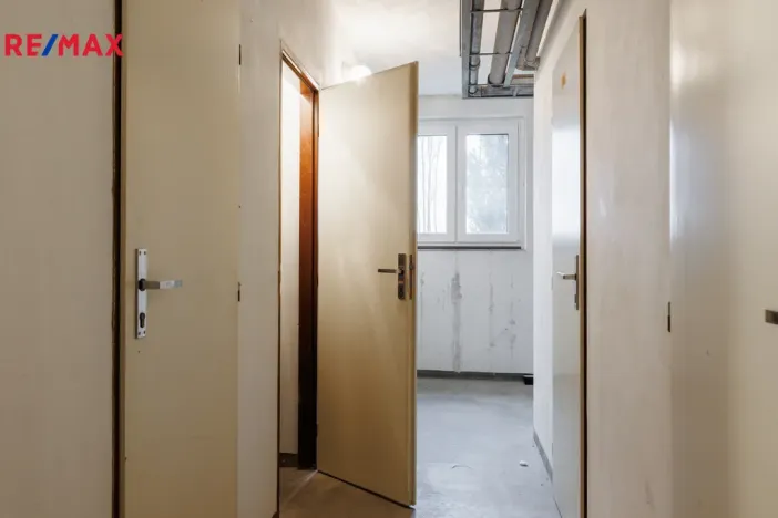 Prodej bytu 3+1, Otovice, K Panelárně, 83 m2