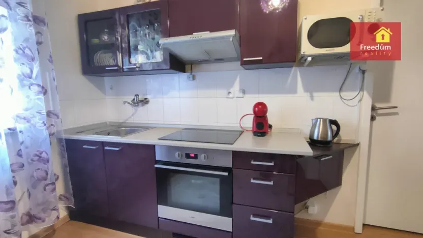 Pronájem bytu 2+1, Teplice, Lounská, 56 m2