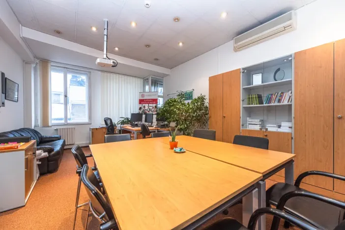 Pronájem kanceláře, Praha, Na příkopě, 2169 m2