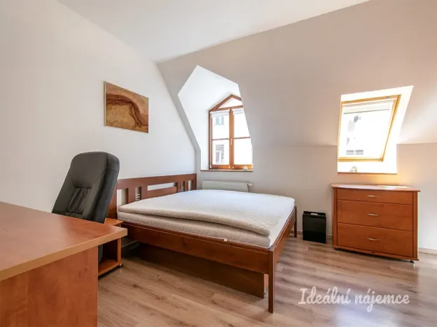 Pronájem bytu 4+kk, Praha - Michle, Magistrů, 128 m2