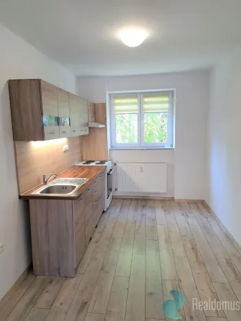 Pronájem bytu 2+1, České Budějovice, Kněžskodvorská, 50 m2