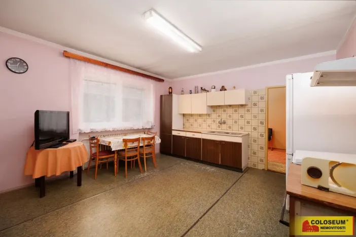 Prodej rodinného domu, Žádovice, 120 m2