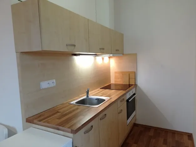 Pronájem bytu 1+kk, Mikulov, Bezručova, 30 m2