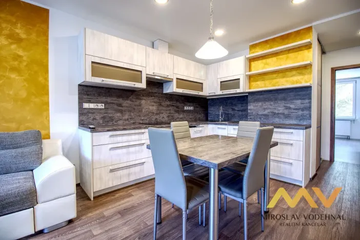 Pronájem bytu 3+kk, Hradec Králové - Věkoše, Na Zahrádkách, 72 m2