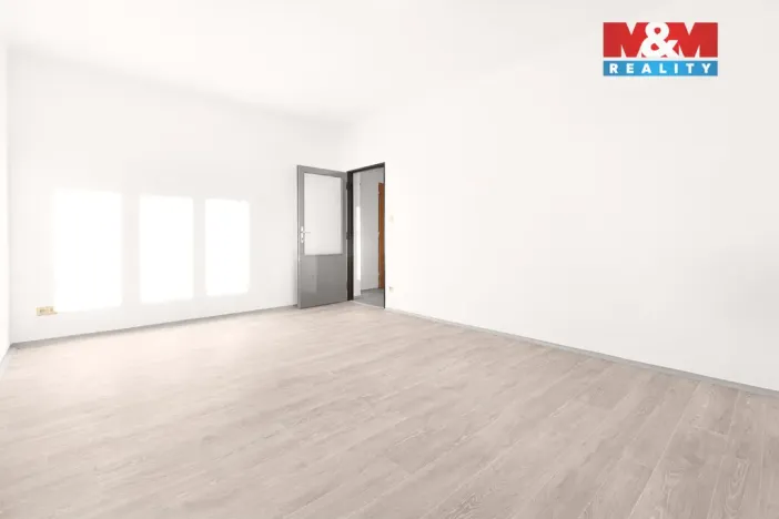 Pronájem bytu 2+1, Petrovice, 58 m2