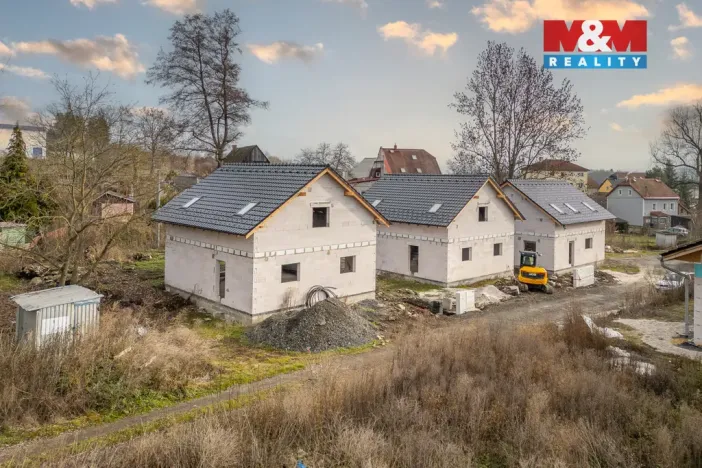 Prodej rodinného domu, Ostrov - Dolní Žďár, 121 m2