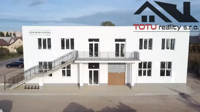 Pronájem obchodního prostoru, Jaroměř, Jezbinská, 801 m2
