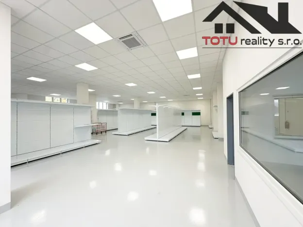 Pronájem obchodního prostoru, Jaroměř, Jezbinská, 801 m2