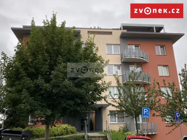 Pronájem bytu 2+kk, Zlín, Podlesí V, 52 m2
