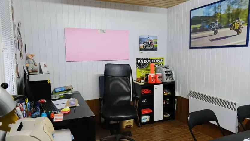 Prodej komerční nemovitosti, Kožichovice, Žďárského, 310 m2