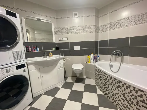 Pronájem bytu 2+kk, Ústí nad Labem - Krásné Březno, V Oblouku, 48 m2