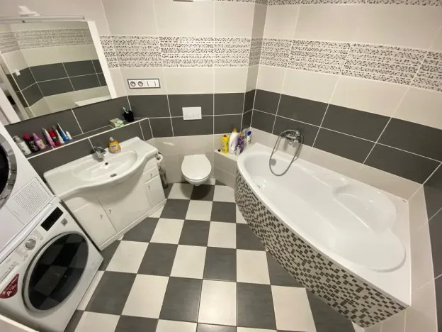 Pronájem bytu 2+kk, Ústí nad Labem - Krásné Březno, V Oblouku, 48 m2