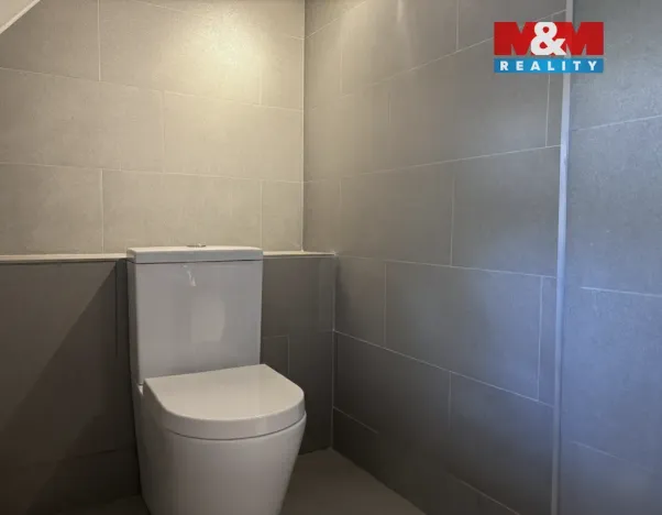 Pronájem bytu 1+kk, Zákupy, Nádražní, 65 m2