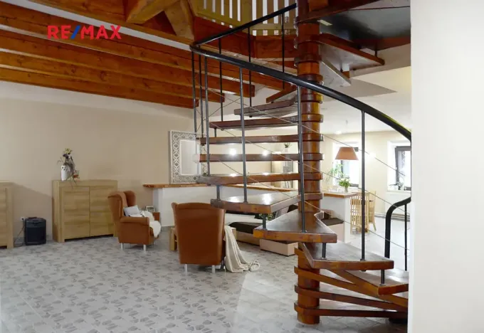 Prodej ubytování, Volary, K. V. Raise, 392 m2