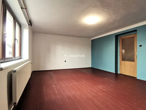 Prodej rodinného domu, Křinec, Dr. Chmelaře, 110 m2