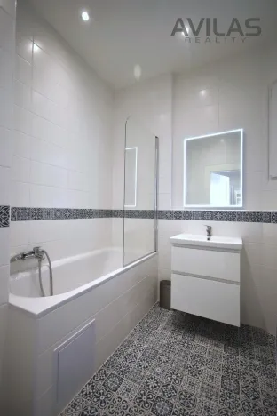 Pronájem bytu 2+kk, Praha - Žižkov, Biskupcova, 57 m2