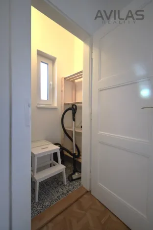 Pronájem bytu 2+kk, Praha - Žižkov, Biskupcova, 57 m2