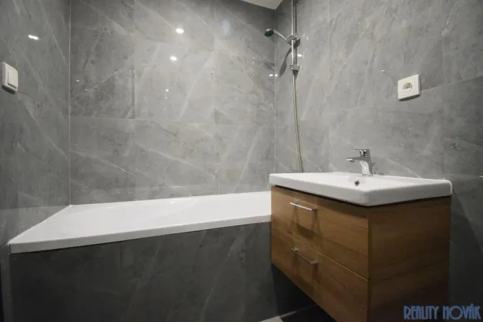 Pronájem bytu 3+kk, Ústí nad Labem - Střekov, Zeyerova, 50 m2