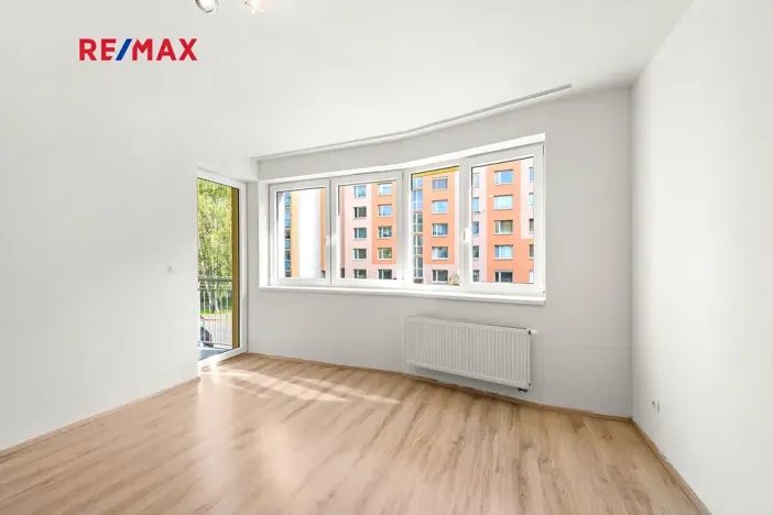 Prodej bytu 2+kk, Praha - Letňany, Tupolevova, 53 m2