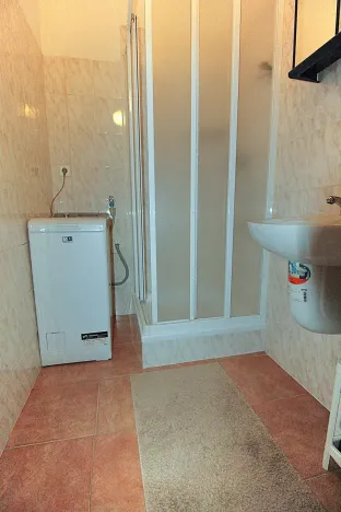 Pronájem bytu 1+kk, Praha - Háje, Hlavatého, 27 m2