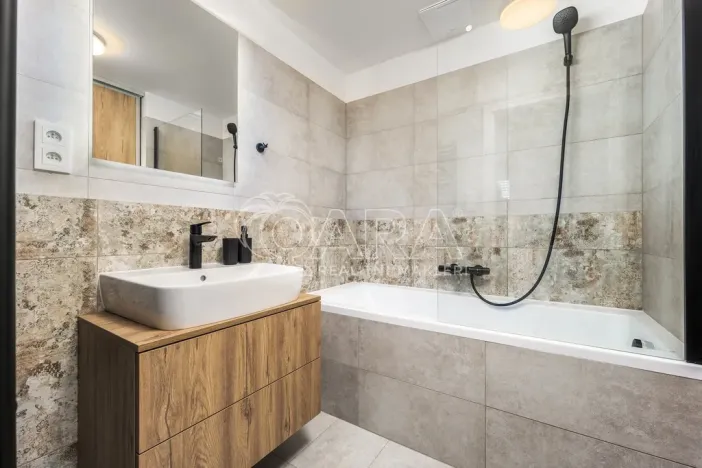 Pronájem bytu 3+kk, Praha - Hlubočepy, Fabiánové, 63 m2