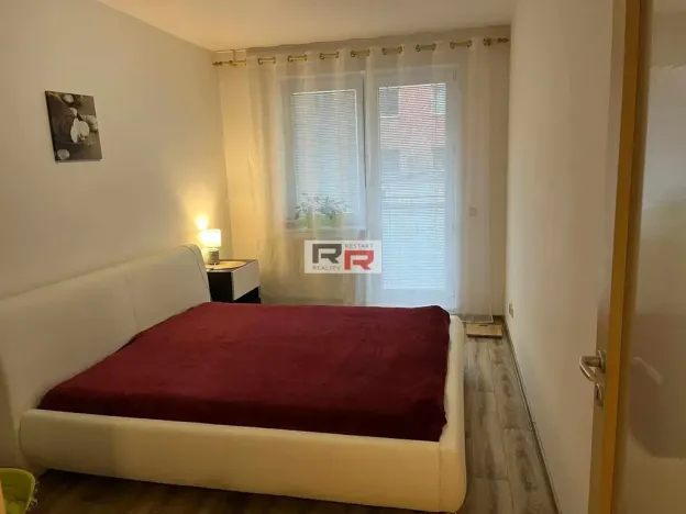Prodej bytu 2+kk, Nové Sady, Družební, 62 m2