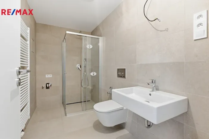 Prodej bytu 1+kk, Kladno - Dubí, Ke křížku, 31 m2