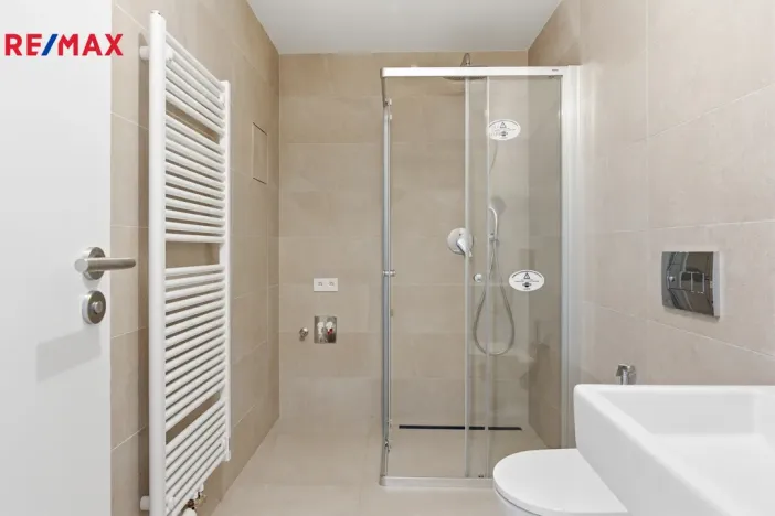 Prodej bytu 1+kk, Kladno - Dubí, Ke křížku, 31 m2