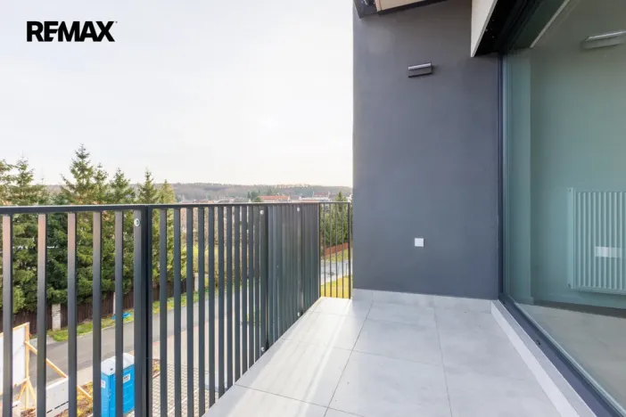 Prodej bytu 1+kk, Kladno - Dubí, Ke křížku, 31 m2