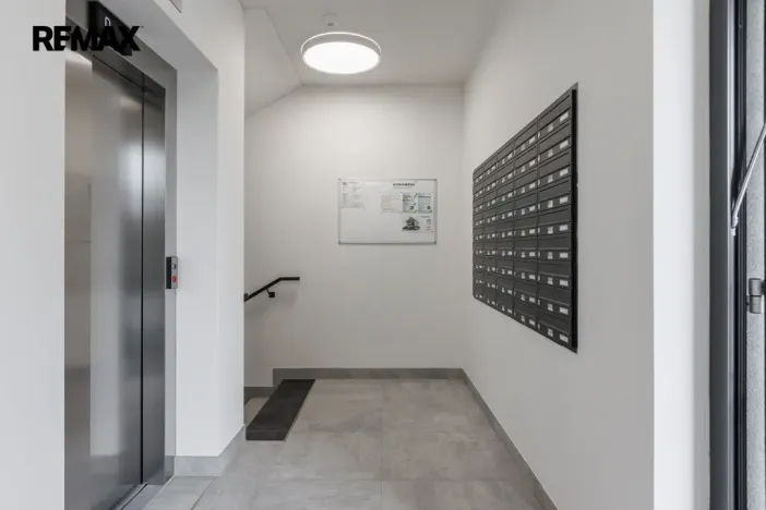 Prodej bytu 1+kk, Kladno - Dubí, Ke křížku, 31 m2