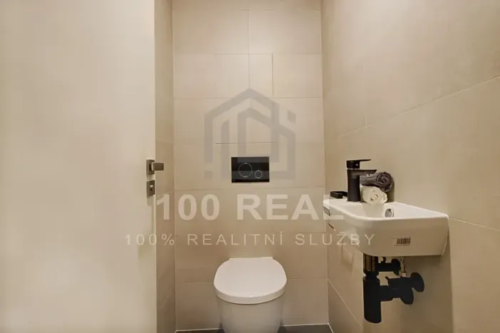 Pronájem bytu 3+kk, Hradec Králové, Průmyslová, 62 m2