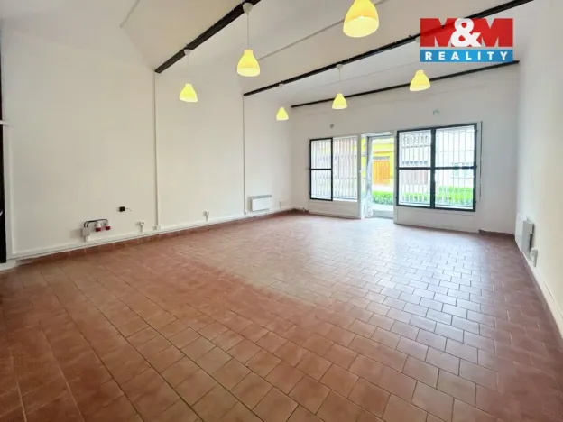 Pronájem obchodního prostoru, Libochovice, Purkyňova, 66 m2